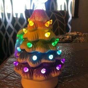 Mr. Christmas RAINBOW CERAMIC TREE — Brand new with tag